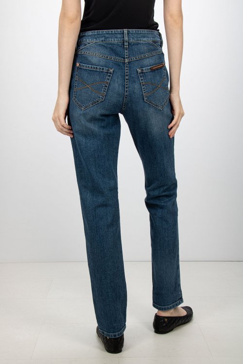 Зауженные джинсы 04.10.2025 Newlife.moda