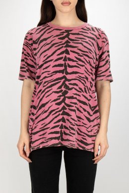 Футболка 09.10.2025 Newlife.moda Футболка 09.10.2025 Newlife.moda