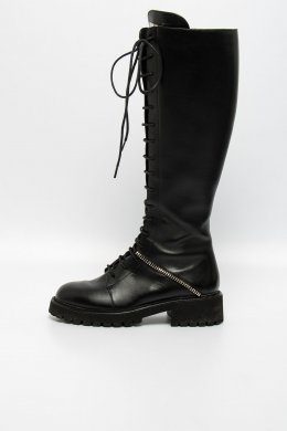 Кожаные сапоги 01.12.2025 Newlife.moda Кожаные сапоги 01.12.2025 Newlife.moda