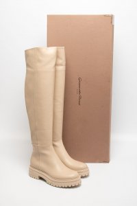 Кожаные сапоги 01.12.2025 Newlife.moda