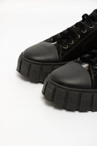 Зимние кроссовки 05.12.2025 Newlife.moda