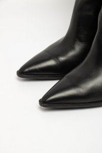 Кожаные сапоги 28.10.2025 Newlife.moda