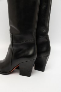 Кожаные сапоги 28.10.2025 Newlife.moda