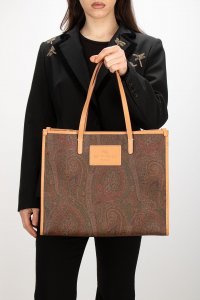 Кожаная сумка 29.12.2025 Newlife.moda