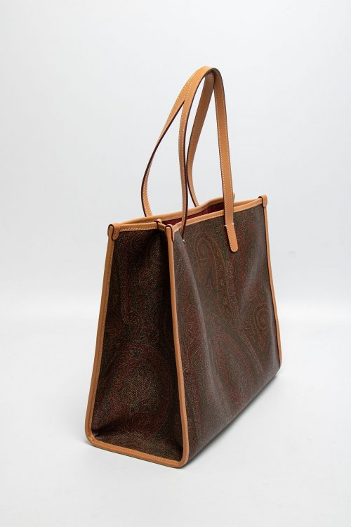 Кожаная сумка 29.12.2025 Newlife.moda