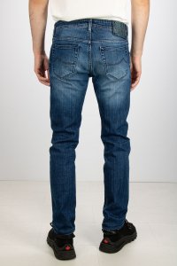 Прямые джинсы 07.11.2025 Newlife.moda