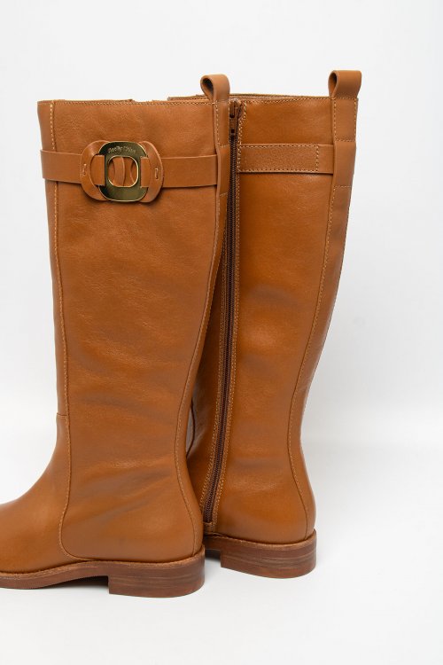 Кожаные сапоги 02.10.2025 Newlife.moda