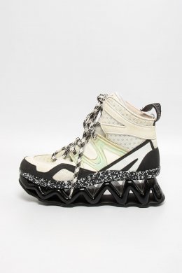 Кроссовки 17.10.2025 Newlife.moda