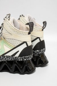 Кроссовки 17.10.2025 Newlife.moda