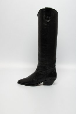 Кожаные сапоги 29.12.2025 Newlife.moda