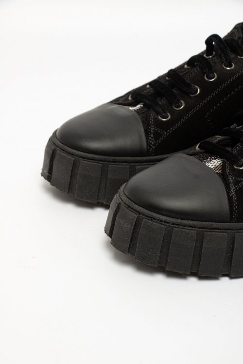 Зимние кроссовки 05.12.2025 Newlife.moda