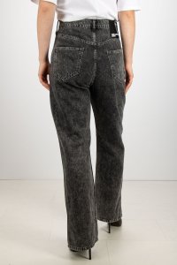 Джинсы с высокой талией 19.01.2026 Newlife.moda