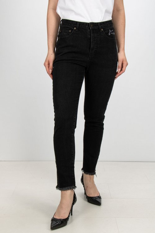 Зауженные джинсы 03.12.2025 Newlife.moda