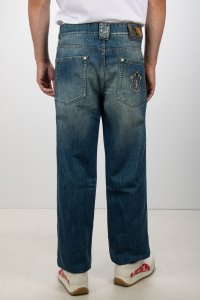 Прямые джинсы 25.10.2025 Newlife.moda