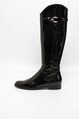 Сапоги на плоской подошве 26.01.2026 Newlife.moda