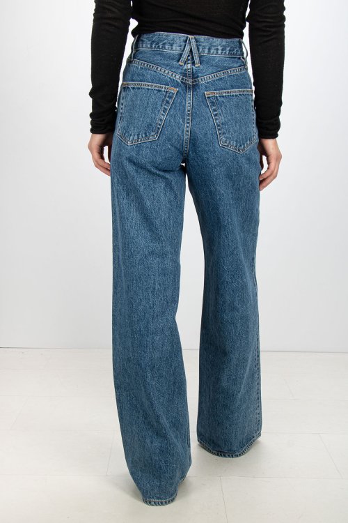 Джинсы с высокой талией 16.02.2026 Newlife.moda