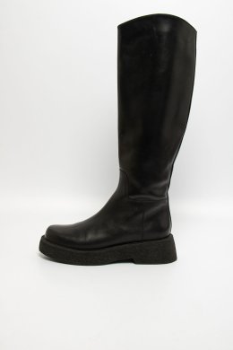 Сапоги на плоской подошве 16.11.2025 Newlife.moda Сапоги на плоской подошве 16.11.2025 Newlife.moda