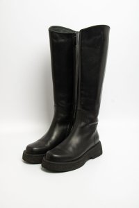 Сапоги на плоской подошве 16.11.2025 Newlife.moda