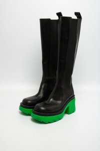 Кожаные сапоги 01.12.2025 Newlife.moda