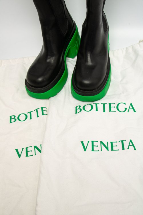 Кожаные сапоги 01.12.2025 Newlife.moda