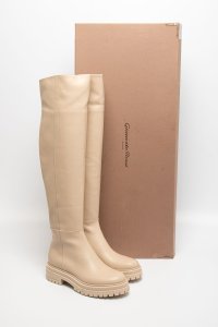 Кожаные сапоги 01.12.2025 Newlife.moda