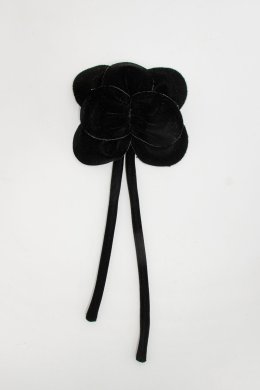 Брошь 01.12.2025 Newlife.moda