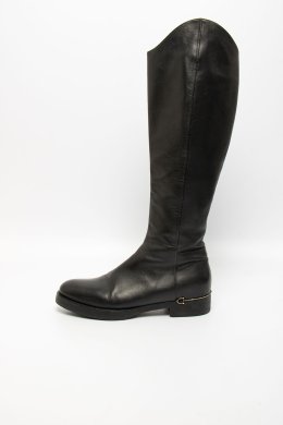 Сапоги на плоской подошве 05.12.2025 Newlife.moda Сапоги на плоской подошве 05.12.2025 Newlife.moda