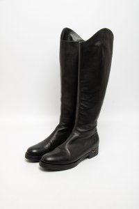 Сапоги на плоской подошве 05.12.2025 Newlife.moda