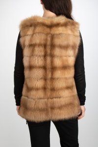Меховая жилетка 10.12.2025 Newlife.moda