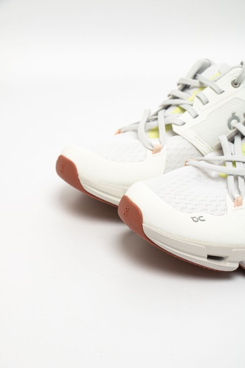 Кроссовки 06.12.2025 Newlife.moda