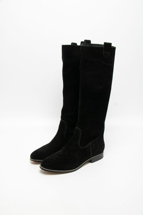 Сапоги на плоской подошве 05.01.2026 Newlife.moda