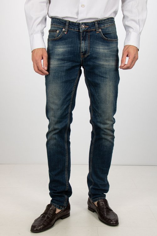 Зауженные джинсы 19.01.2026 Newlife.moda