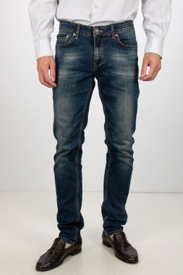 Зауженные джинсы 19.01.2026 Newlife.moda