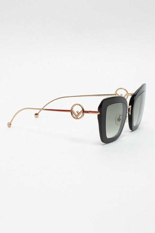 Солнцезащитные очки 12.03.2025 Newlife.moda