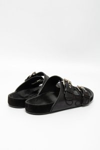 Шлепанцы 12.03.2025 Newlife.moda