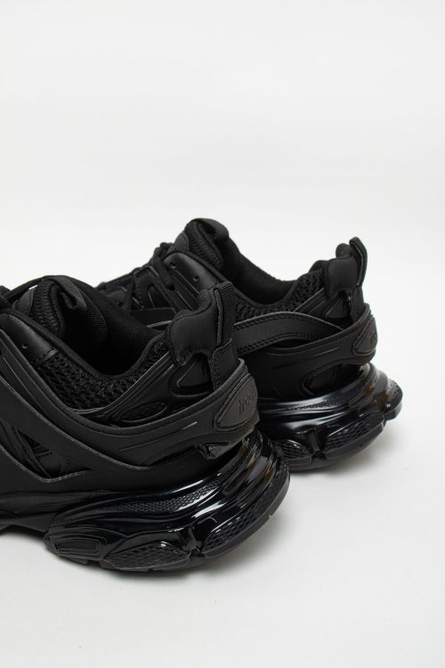 Кроссовки 12.06.2025 Newlife.moda