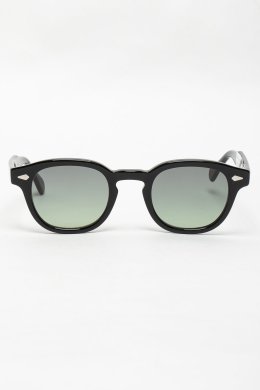 Солнцезащитные очки 09.04.2025 Newlife.moda Солнцезащитные очки 09.04.2025 Newlife.moda