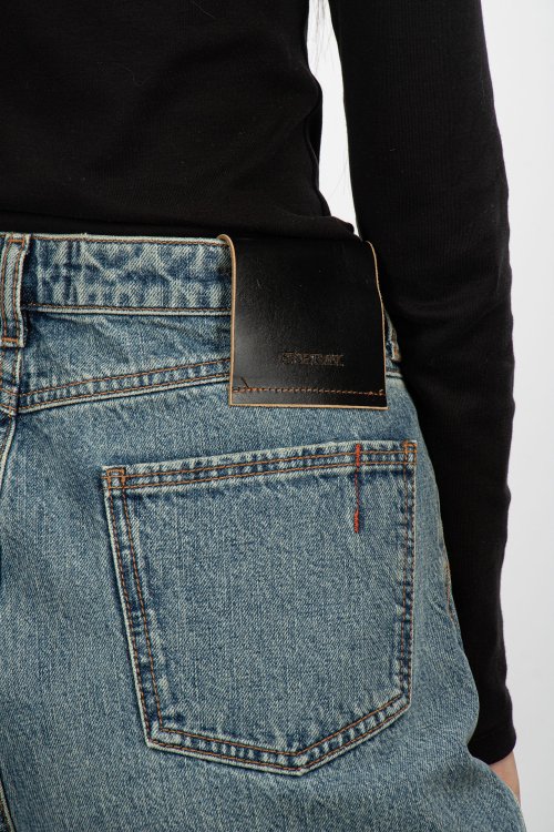 Прямые джинсы 26.04.2025 Newlife.moda