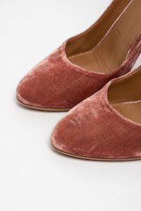 Туфли на каблуке 02.10.2025 Newlife.moda