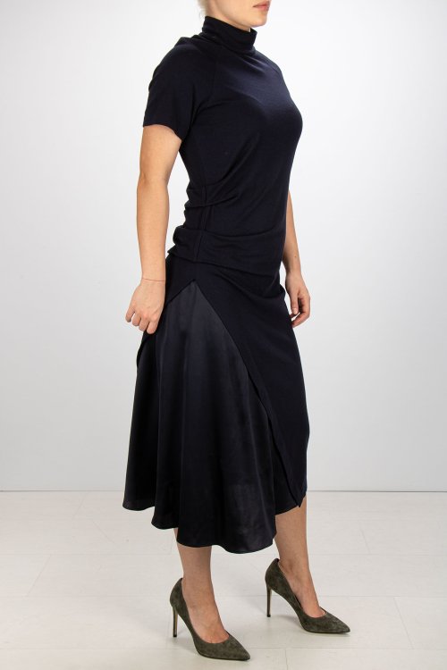 Повседневное платье 03.10.2025 Newlife.moda