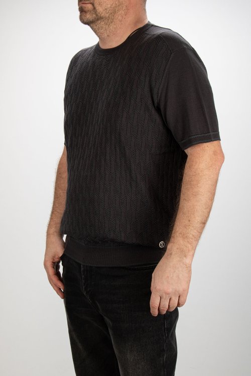 Футболка с коротким рукавом 24.10.2025 Newlife.moda