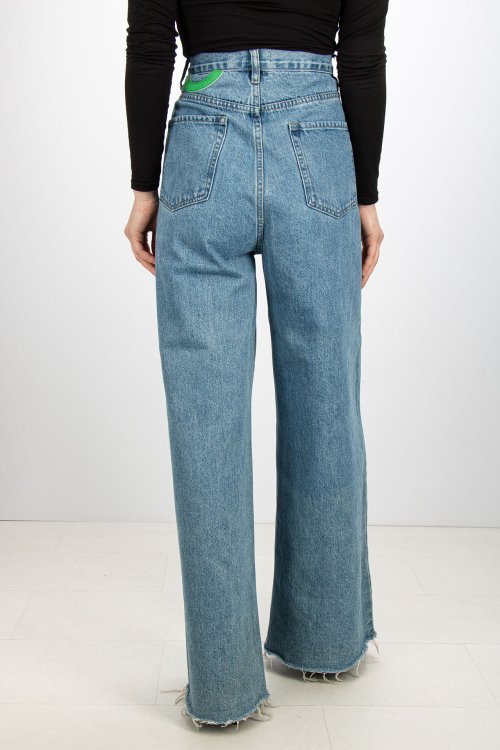 Джинсы с высокой талией 29.12.2025 Newlife.moda