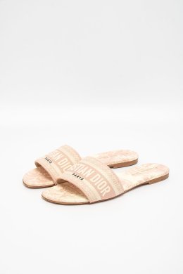 Шлепанцы 28.12.2025 Newlife.moda Шлепанцы 28.12.2025 Newlife.moda