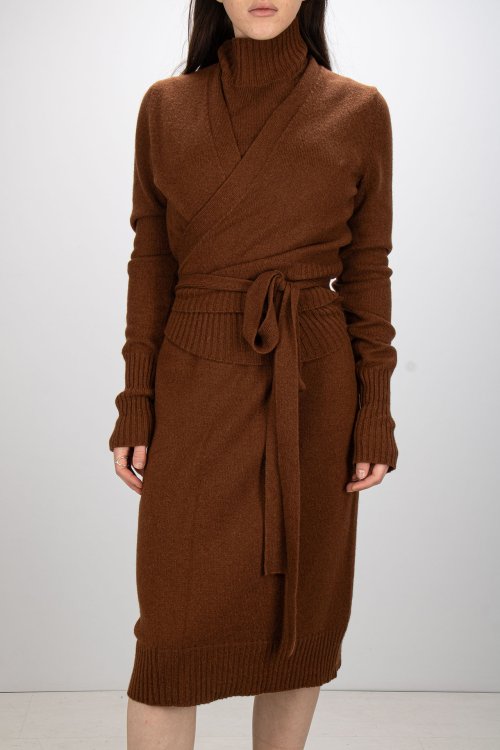 Вязаное платье 12.01.2026 Newlife.moda