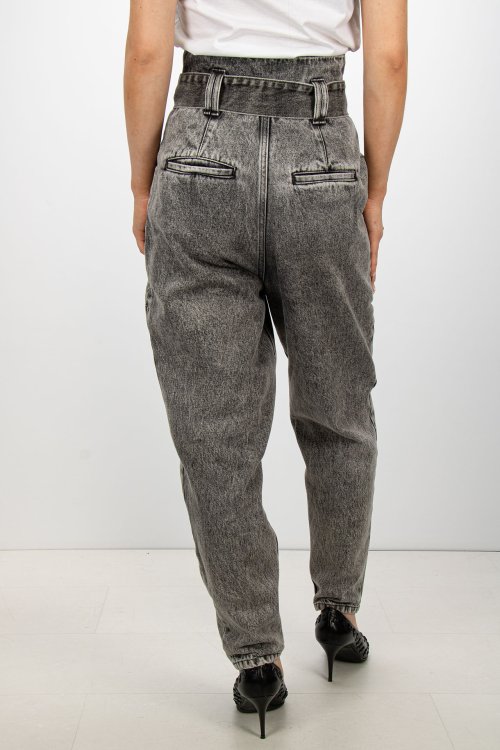 Джинсы с высокой талией 19.01.2026 Newlife.moda