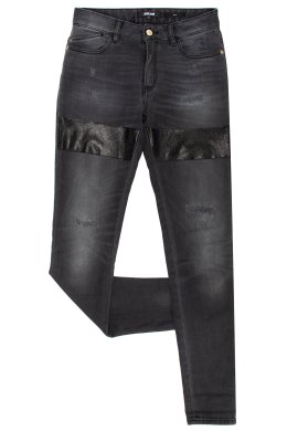 Зауженные джинсы 16.02.2023 Newlife.moda Зауженные джинсы 16.02.2023 Newlife.moda