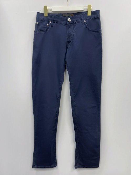 Зауженные джинсы 24.03.2026 Newlife.moda