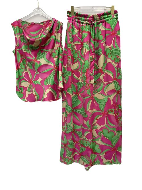 Костюм с юбкой 04.05.2026 Newlife.moda