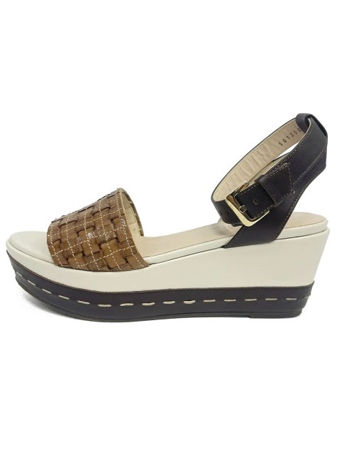 Босоножки на танкетке 01.06.2026 Newlife.moda